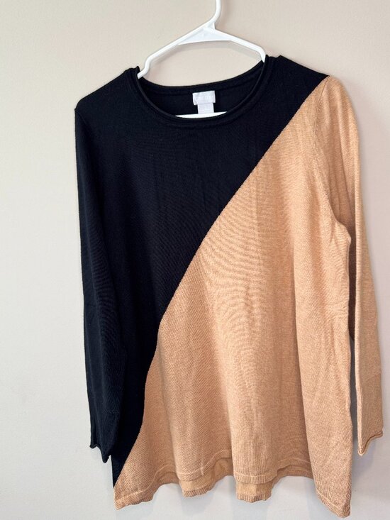Chico's Sweaters - Chico's Women's Asymmetrical Block Sweater Size 2 Flowy